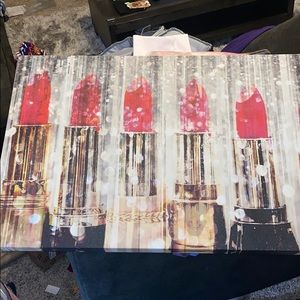 Wall pic with lipsticks